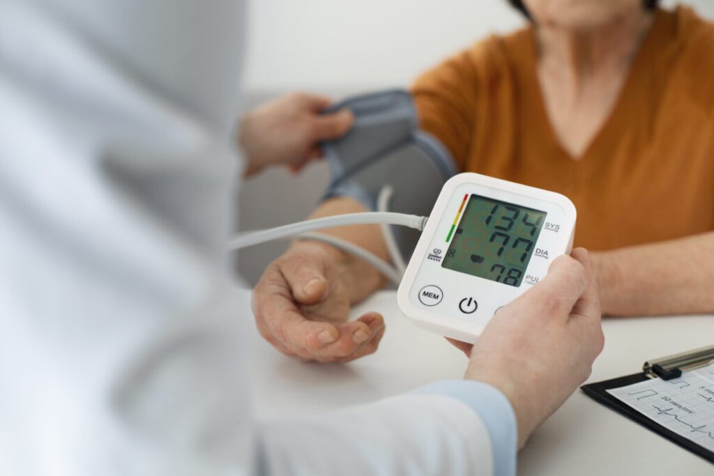 Blood Pressure Checks at the Pharmacy: Why They Matter and What's Normal